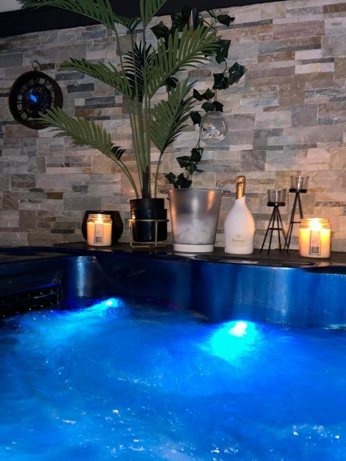 Mon Petit Bali Bed & Breakfast Maussane-les-Alpilles Exterior photo